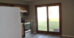 Fully upgraded, Modern Apartment Unit close to Lewis Street