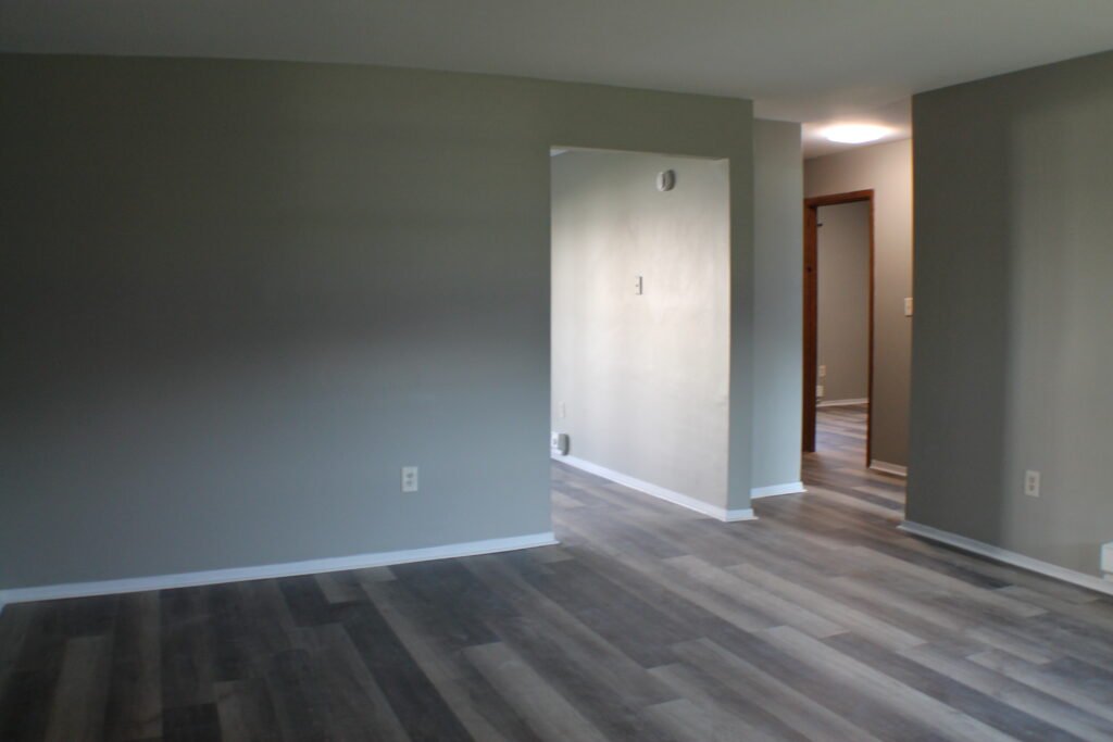 2902 31st, Apt # 5, A Modern Apartment close to Lewis Street, Zion