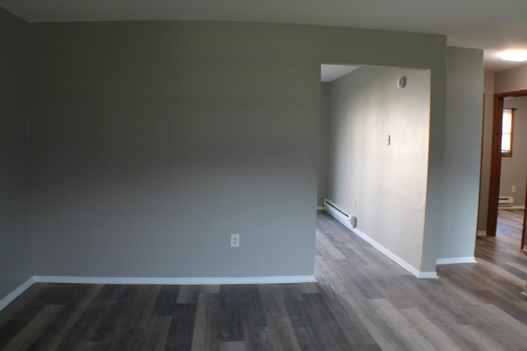 2902 31st, Apt # 5, A Modern Apartment close to Lewis Street, Zion