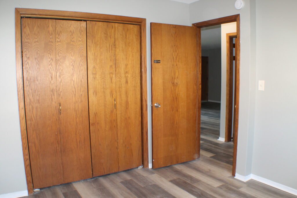 2902 31st, Apt # 5, A Modern Apartment close to Lewis Street, Zion