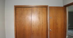 Fully upgraded, Modern Apartment Unit close to Lewis Street