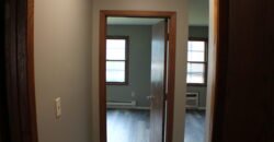 Fully upgraded, Modern Apartment Unit close to Lewis Street